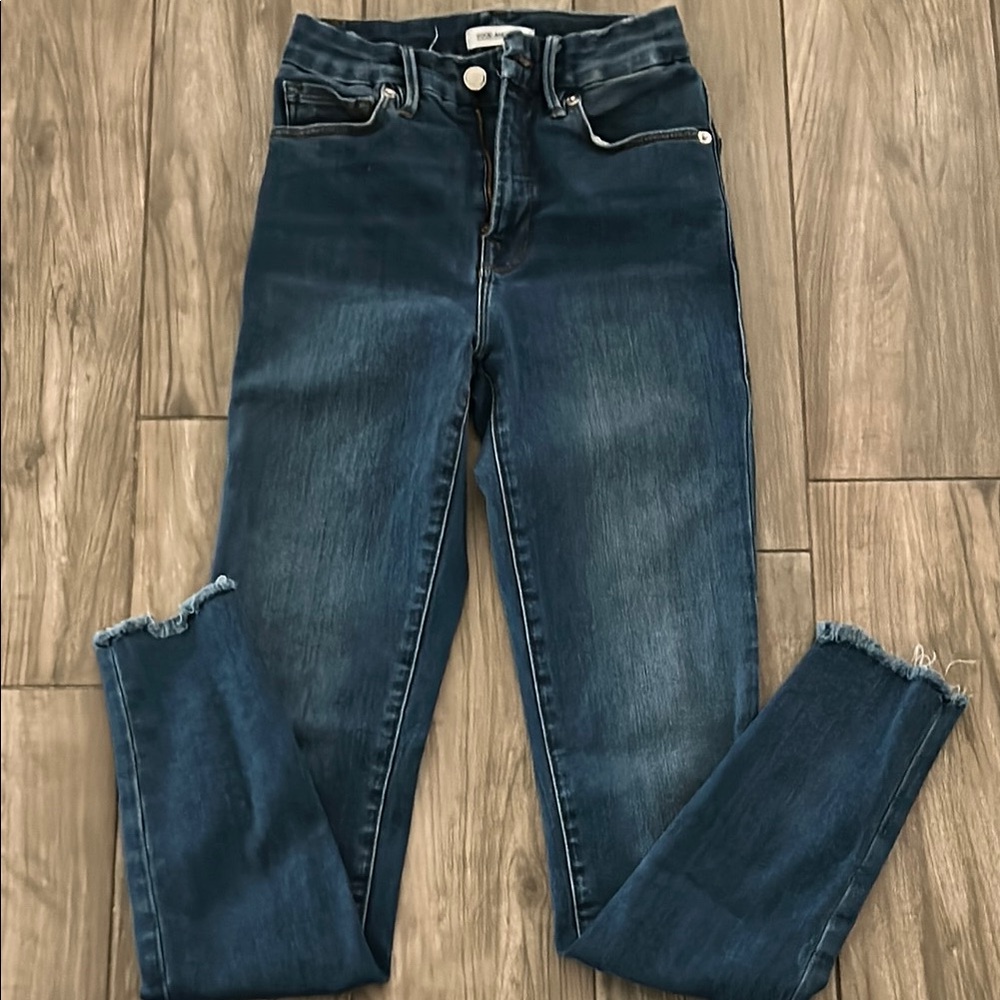 Good American Blue Ankle Cropped Jeans